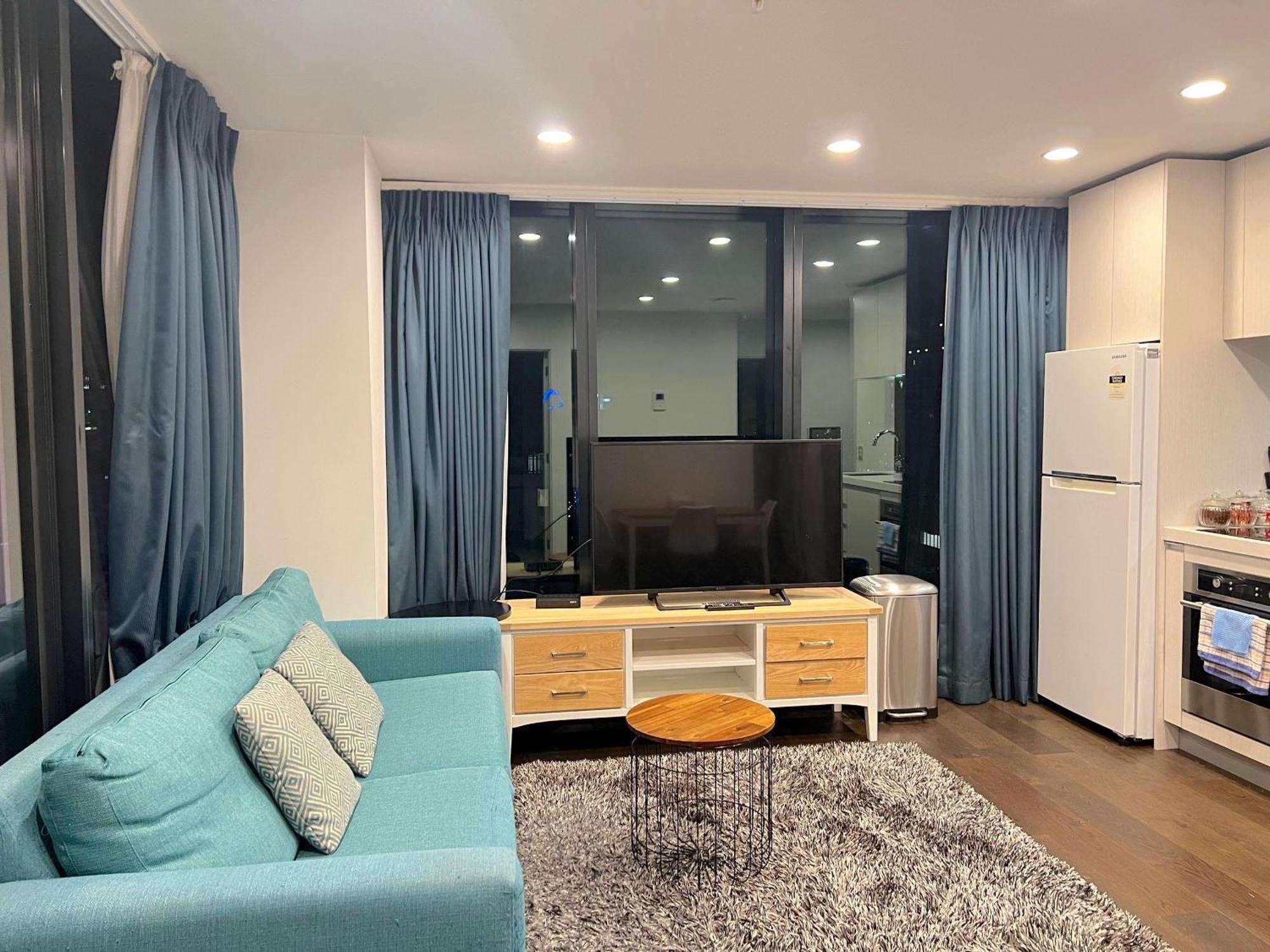 Apartment Magnificent Skytower, Sea, Habour View In Cbd Auckland